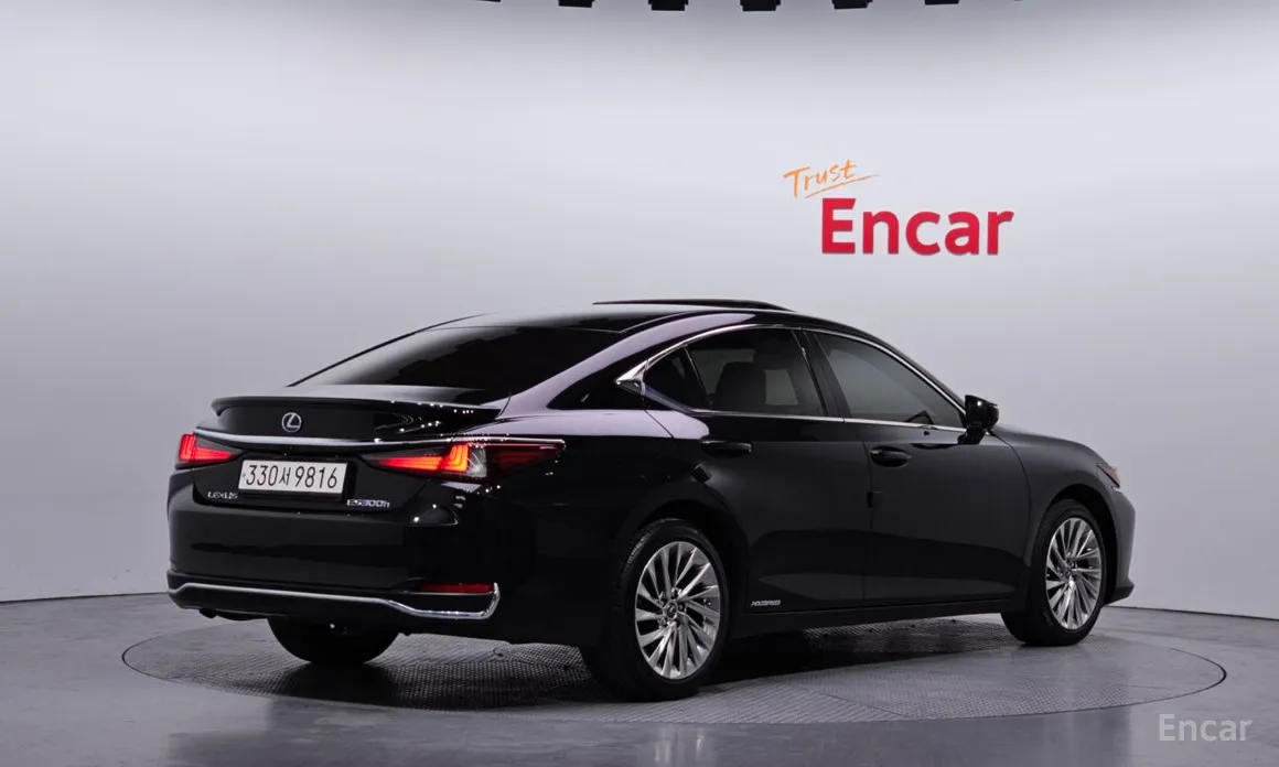 Lexus ES 2018 Executive