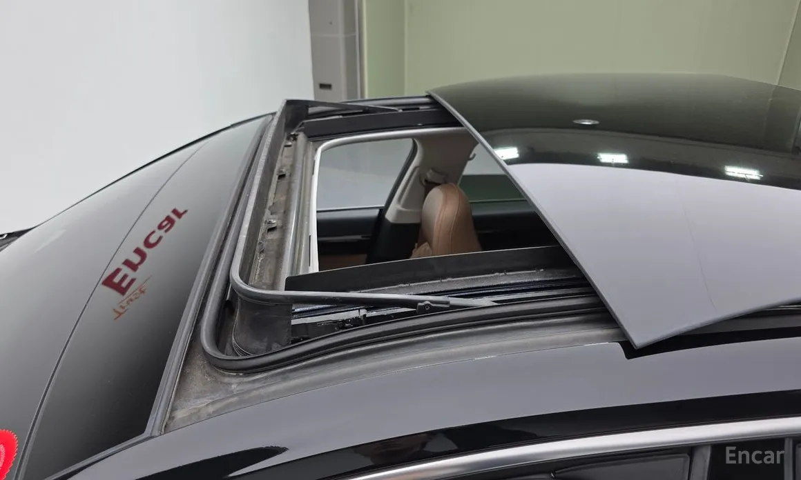 Фото 19 - Hyundai Grandeur