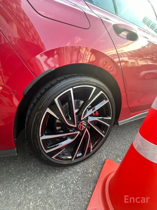 Volkswagen Golf 2022 2.0 GTI