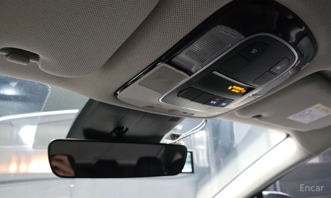 Photo 17 - Hyundai Sonata