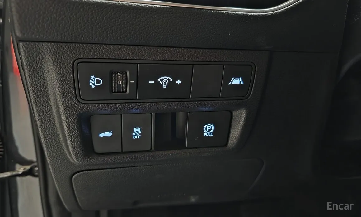 Photo 18 - Hyundai Sonata