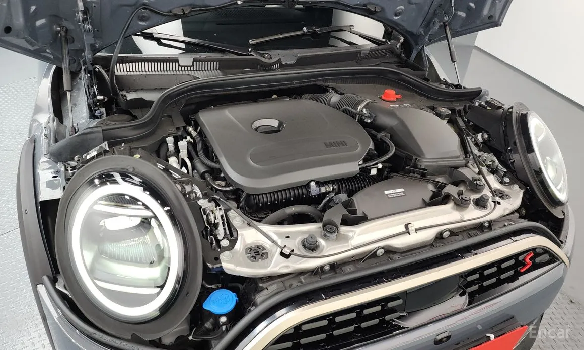 Mini Cooper Convertible 2025 Favoured