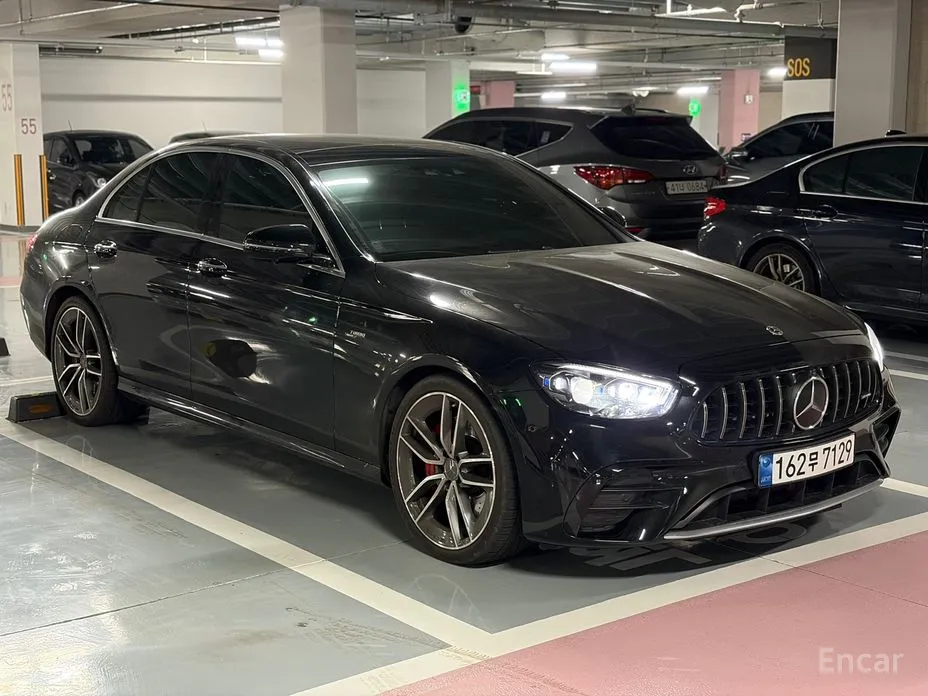 Фото 3 - Mercedes-Benz E-Class