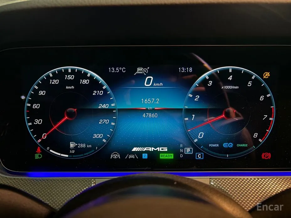 Фото 8 - Mercedes-Benz E-Class