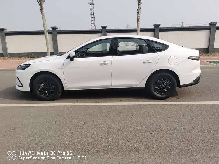 BYD Seal 05 DM-i Hybrid 2026 2026款 DM-i 128KM豪华型