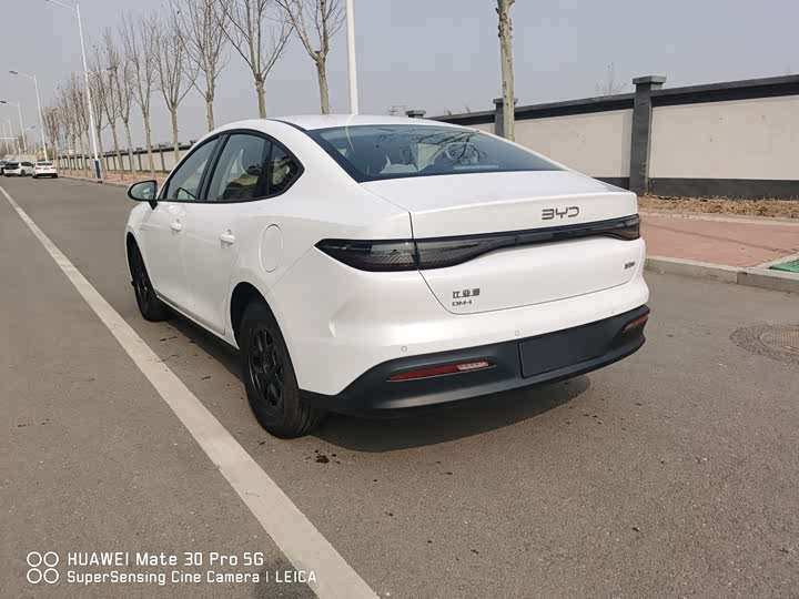 BYD Seal 05 DM-i Hybrid 2026 2026款 DM-i 128KM豪华型