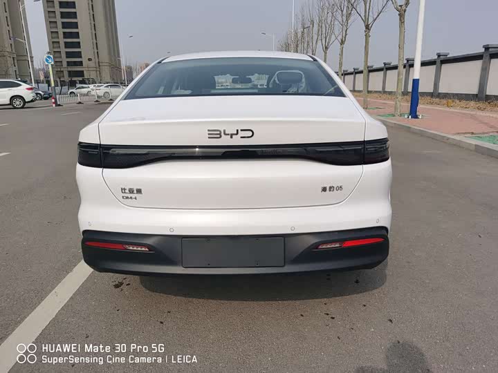 BYD Seal 05 DM-i Hybrid 2026 2026款 DM-i 128KM豪华型