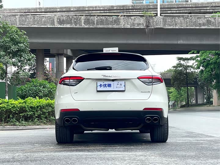 Maserati Levante 2021 2021款 3.0T 标准版