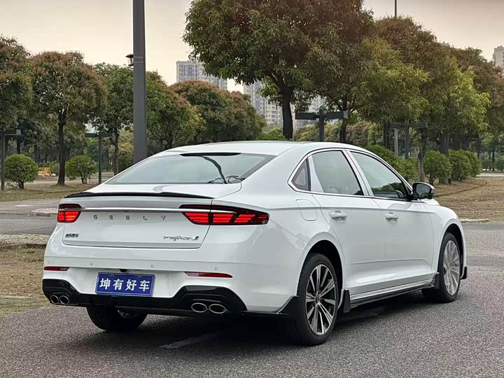 Photo 6 - Geely Preface