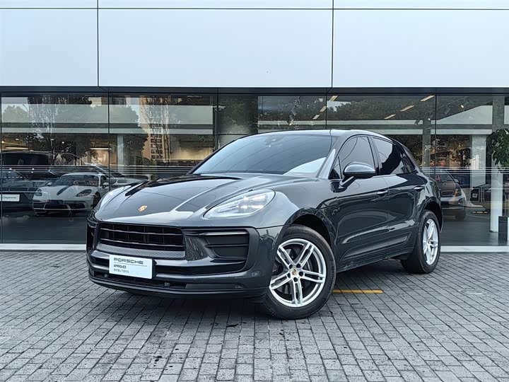 Фото 1 - Porsche Macan