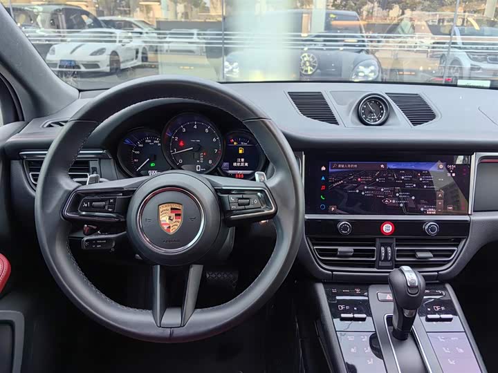 Фото 6 - Porsche Macan
