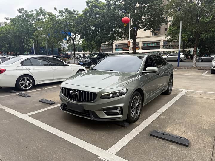 Фото 1 - Geely Preface