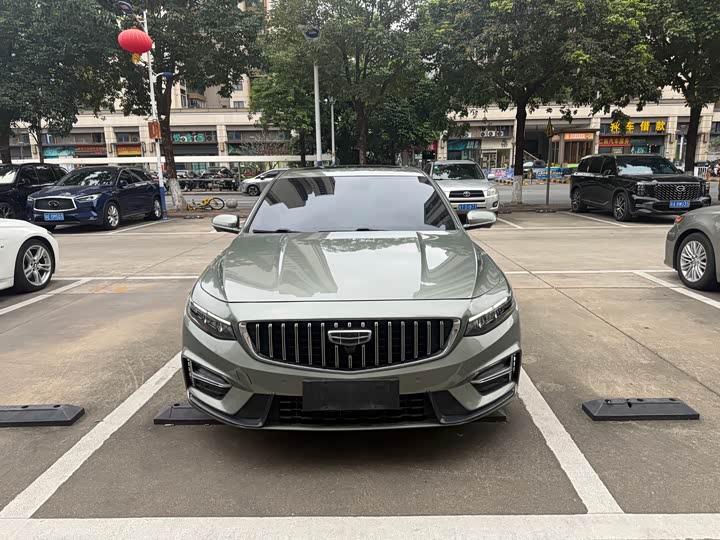 Фото 2 - Geely Preface