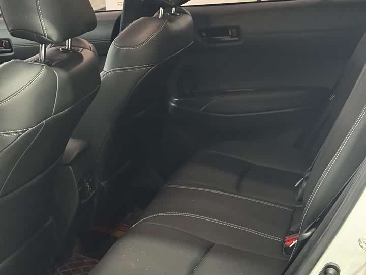 Фото 8 - Toyota Corolla Cross