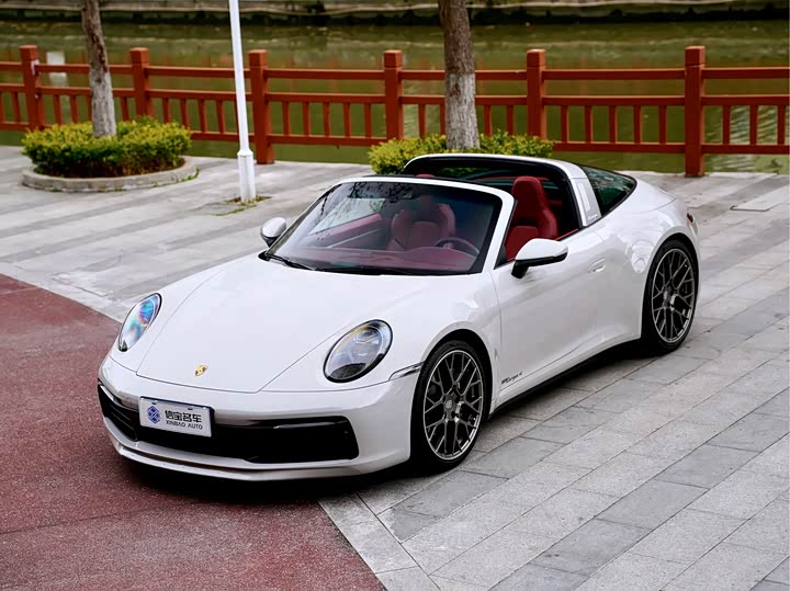 صورة 1 - Porsche 911