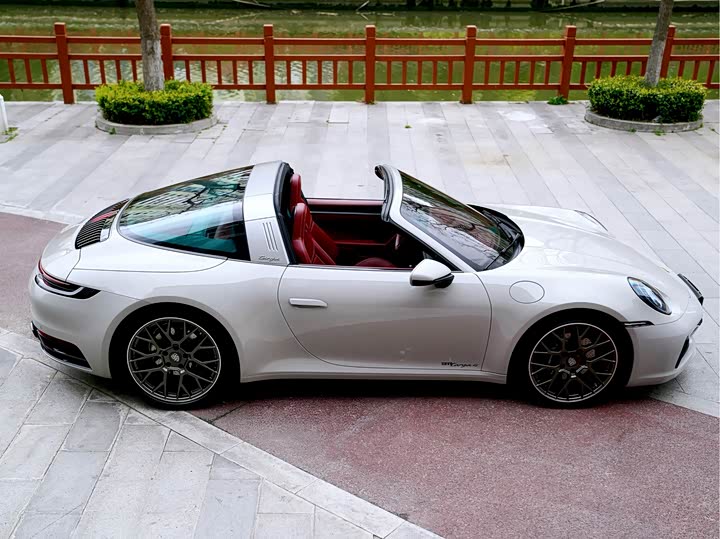 صورة 4 - Porsche 911
