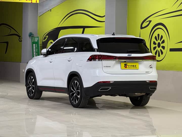 Changan Oshan X7 Plus 2023 2023款 畅享版 1.5T自动尊贵型 7座