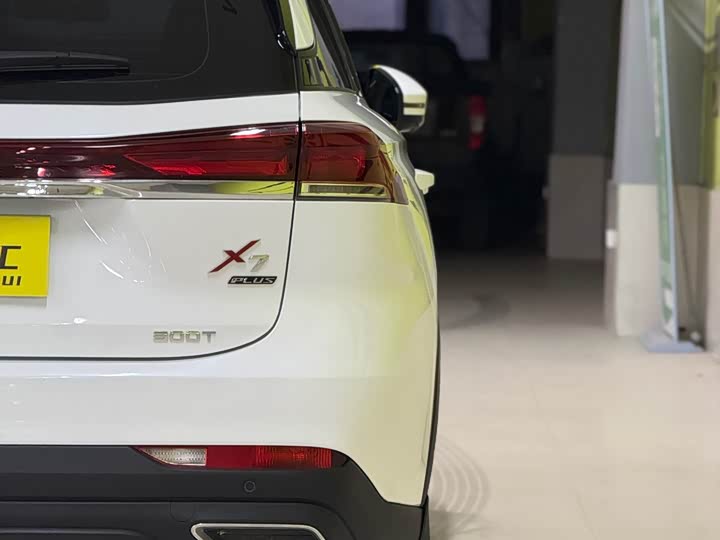 Changan Oshan X7 Plus 2023 2023款 畅享版 1.5T自动尊贵型 7座