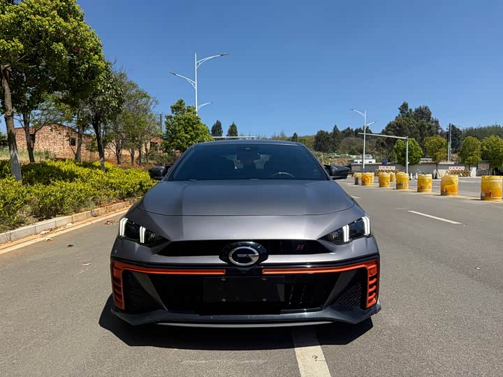 Zdjęcie 2 - GAC Trumpchi Empow R