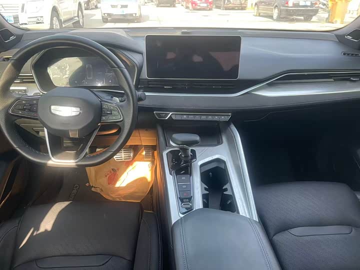 Фото 5 - Geely Preface