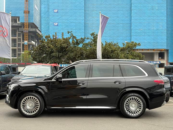 Mercedes-Benz GLS-Class 2023 2023款 GLS 450 4MATIC 时尚型
