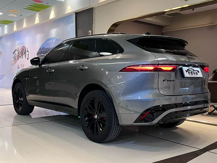 Zdjęcie 9 - Jaguar F-Pace