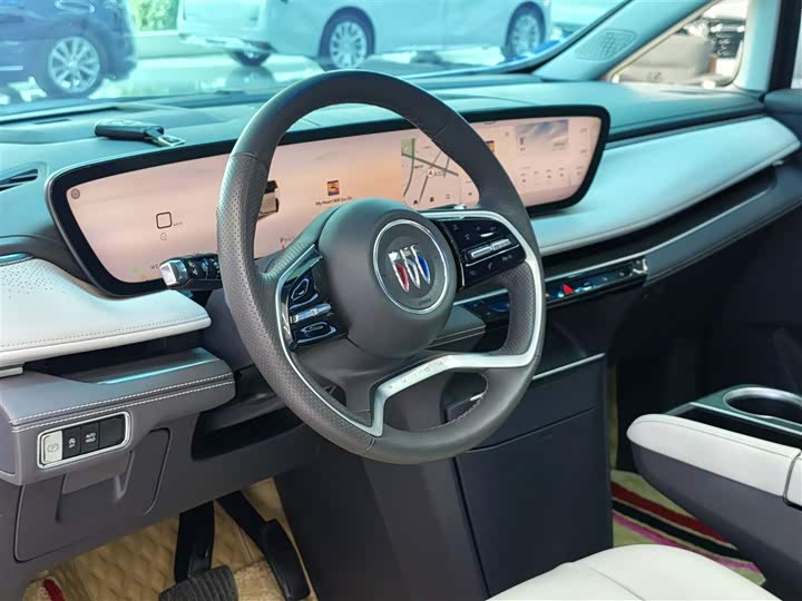Buick GL8 ES 2025 2025款 陆尊 智享版