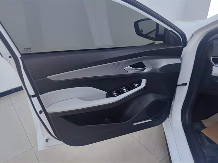 Geely Binrui 2024 2024款 缤瑞COOL 1.5T DCT冠军版