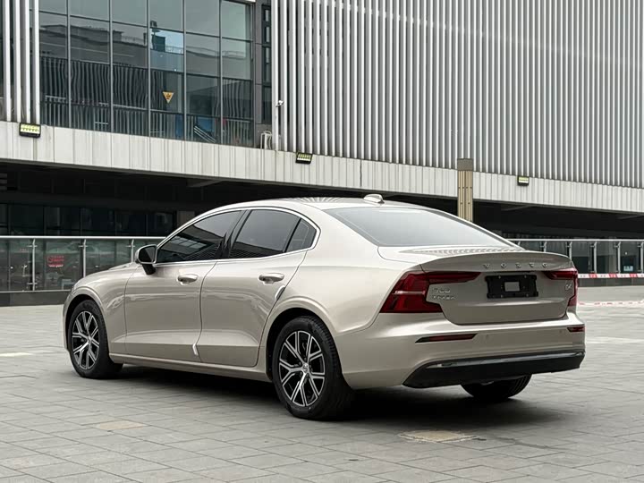 Zdjęcie 7 - Volvo S60