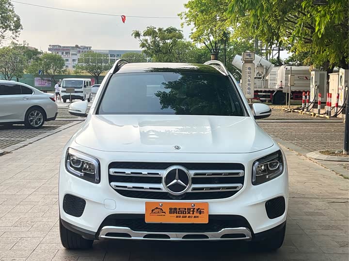 Zdjęcie 2 - Mercedes-Benz GLB-Class