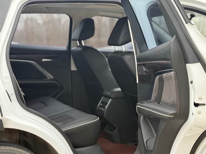 Zdjęcie 6 - Haval H6