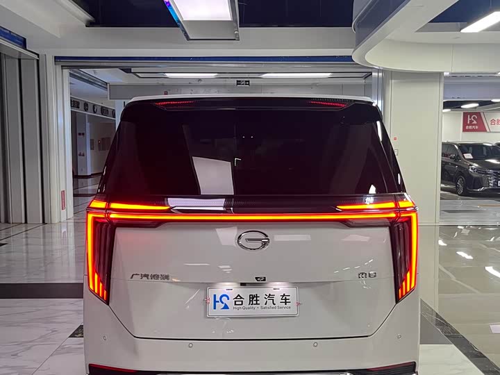 GAC Trumpchi M8 2024 2024款 大师系列 400T 尊贵版