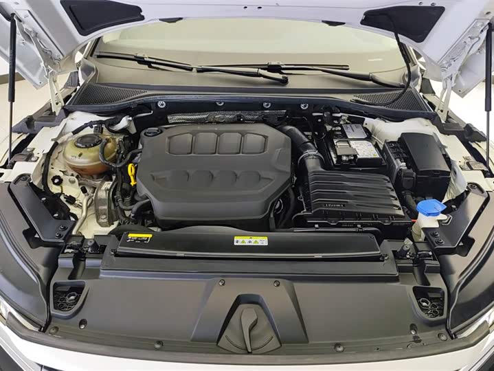 Фото 9 - Volkswagen CC