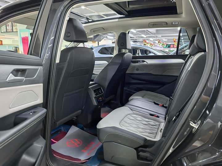 Volkswagen Tavendor 2024 2024款 380TSI 四驱R-Line巡游版