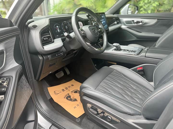 Фото 7 - GAC Trumpchi GS8