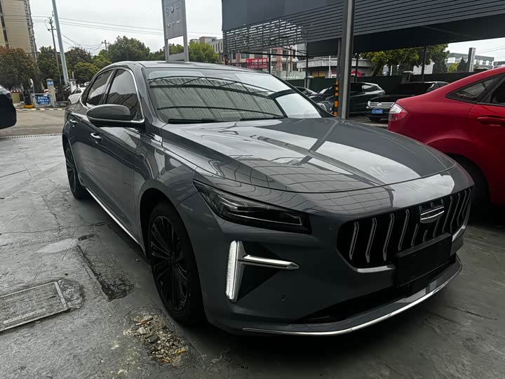 Geely Preface L 2024 2024款 油混 1.5TD 天宫版