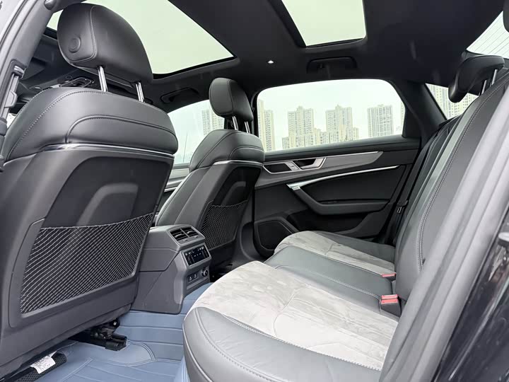 Zdjęcie 9 - Audi A6L