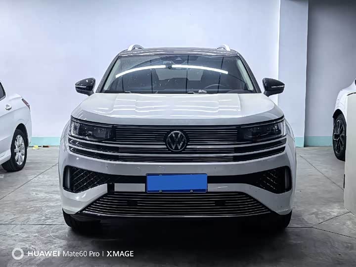 Volkswagen Tavendor 2024 2024款 380TSI 四驱R-Line巡游版