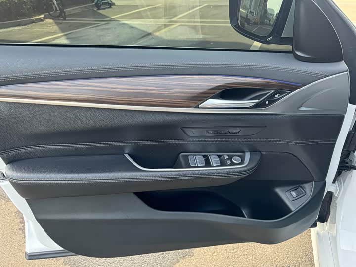 BMW 6 Series GT 2022 2022款 630i 豪华设计套装