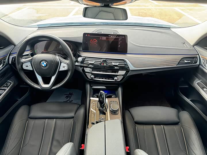 BMW 6 Series GT 2022 2022款 630i 豪华设计套装