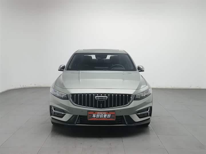 Фото 3 - Geely Preface