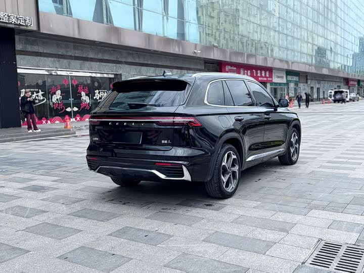 Zdjęcie 4 - Geely Monjaro