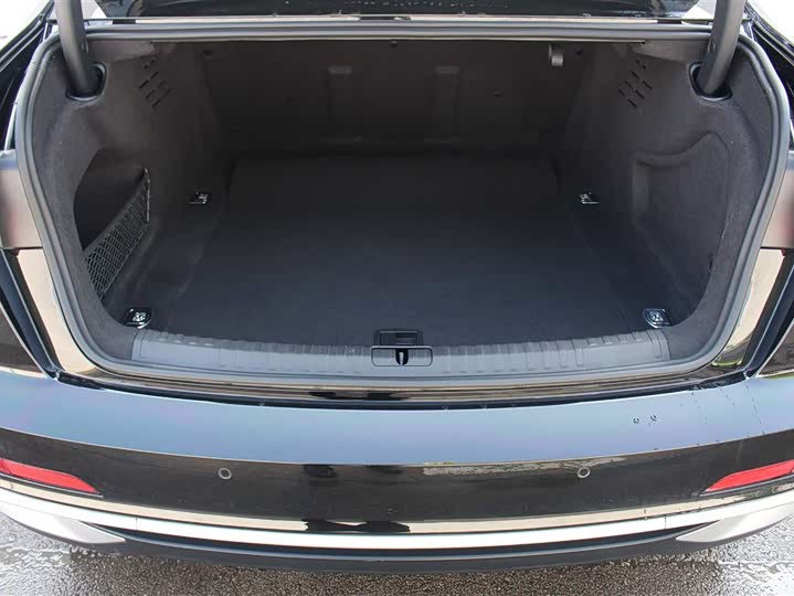 Zdjęcie 6 - Audi A6L