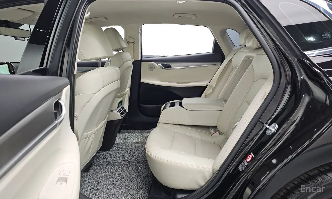 Zdjęcie 13 - Hyundai Grandeur