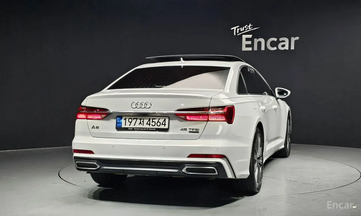 Audi A6 2019 45 TFSI Quattro Premium