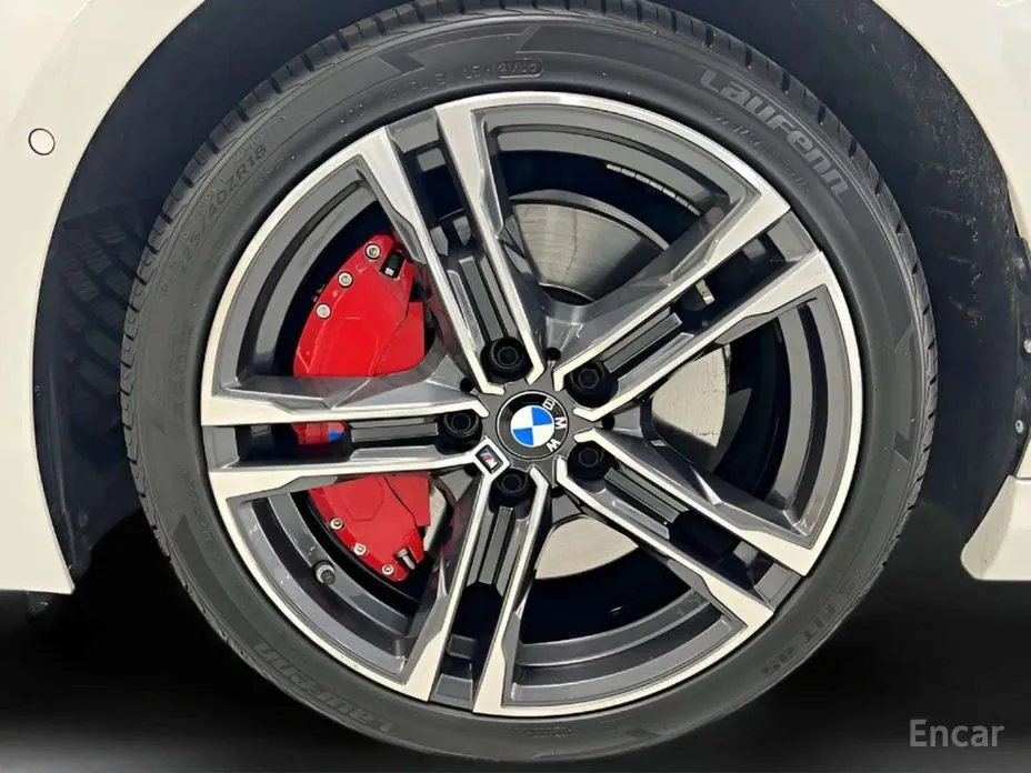 BMW 2 Series 2020 220i M Sports
