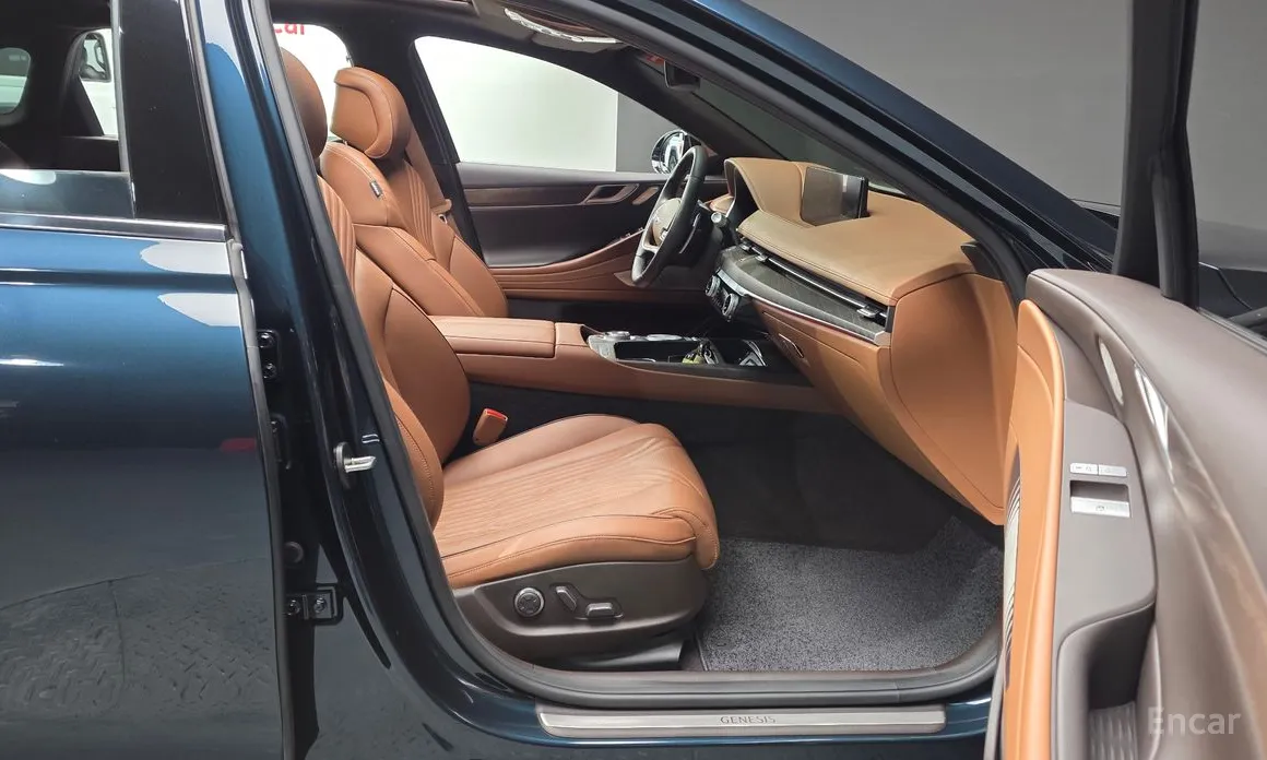 Фото 11 - Genesis G80