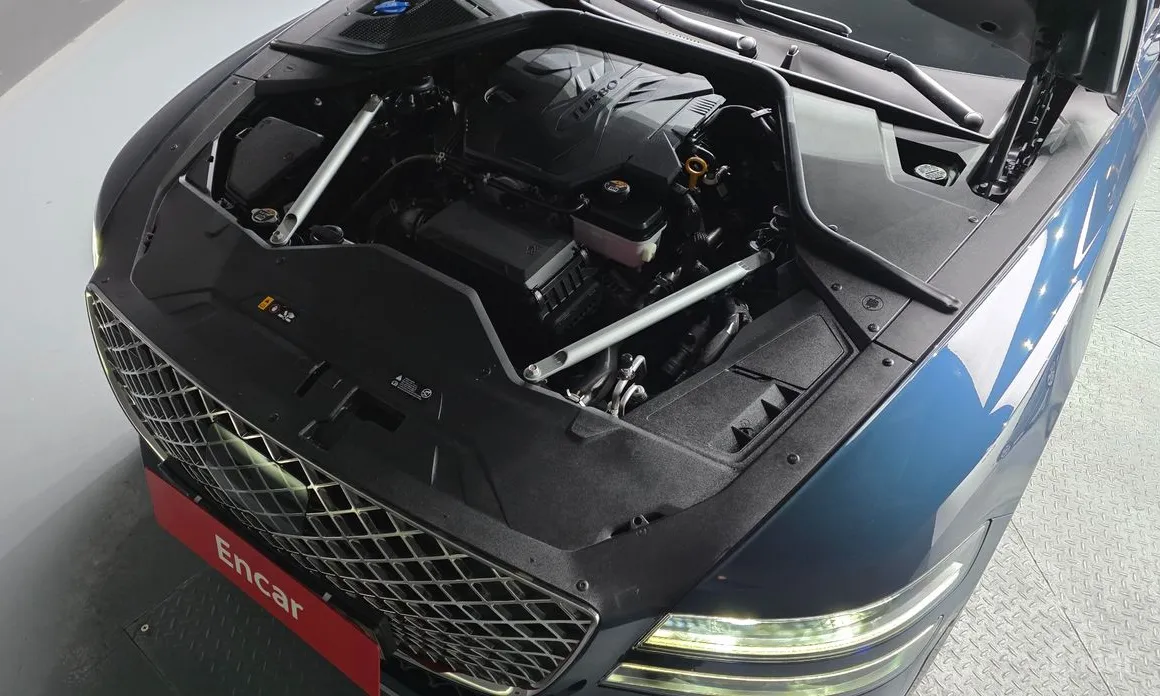 Фото 6 - Genesis G80