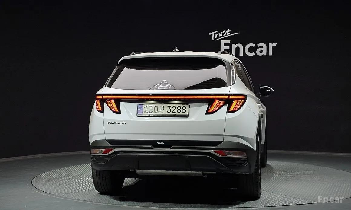 Фото 4 - Hyundai Tucson