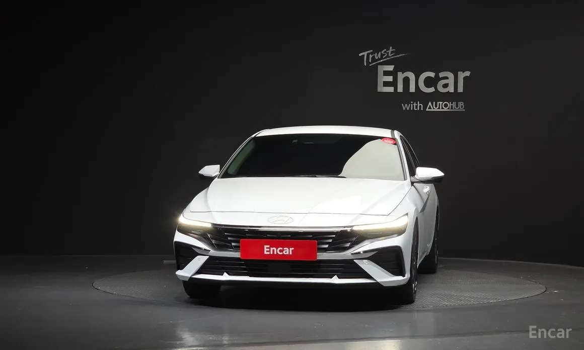 Фото 3 - Hyundai Avante
